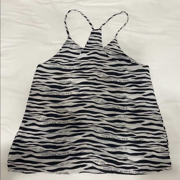 Zebra Patterned Top - Picture 2 of 3